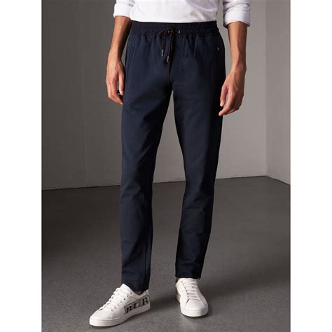 pantaloni tuta contraffatti burberry|burberry trousers for men.